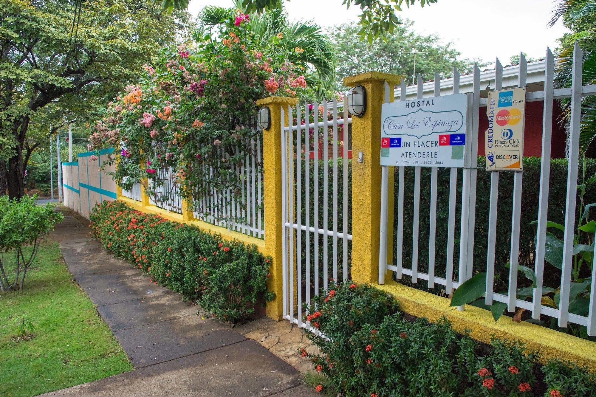 מנאגווה Hostal Casa Los Espinoza מראה חיצוני תמונה