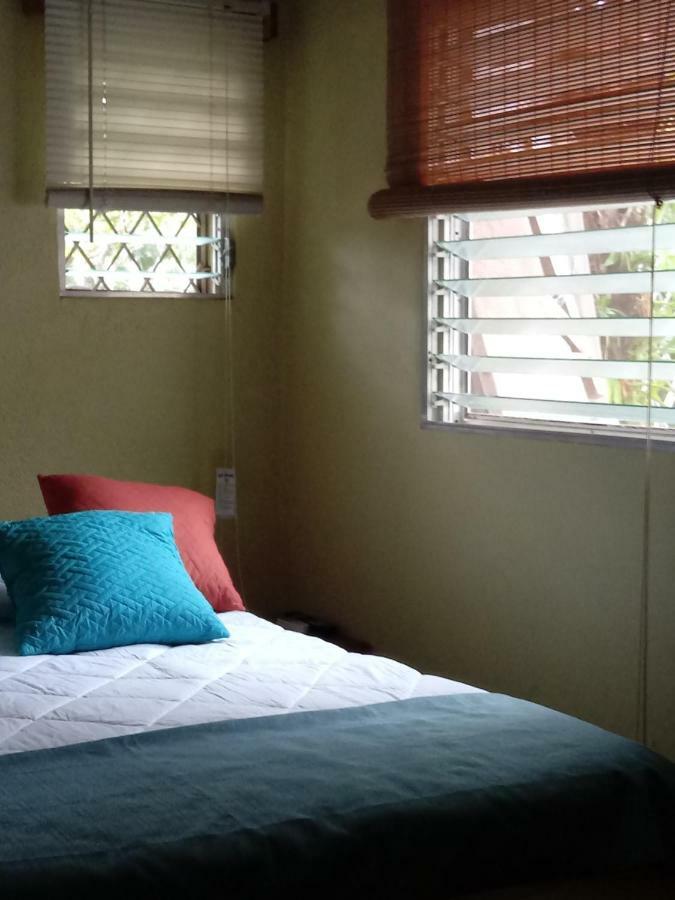 מנאגווה Hostal Casa Los Espinoza מראה חיצוני תמונה